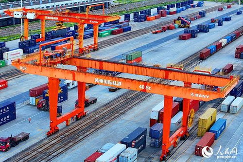 江西贛州貨物貿(mào)易進(jìn)出口繁忙，區(qū)域經(jīng)濟(jì)活力持續(xù)提升